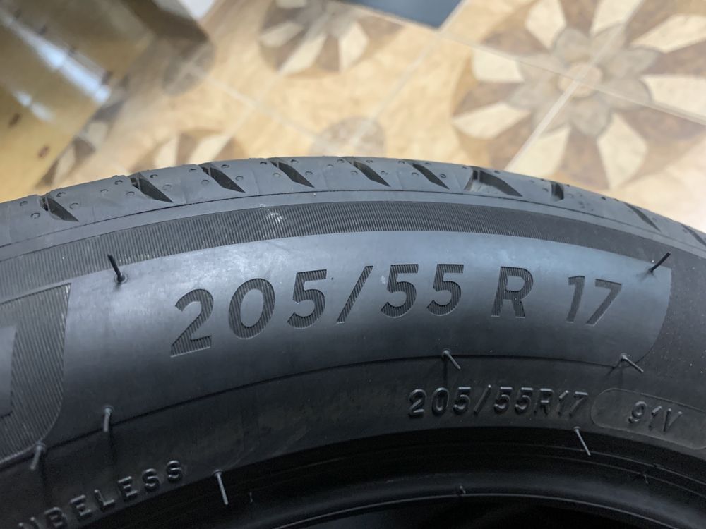 Комплект літніх шин 205/55/17 91V Michelin Primacy 4