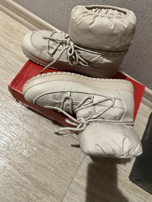 Сапоги демісезоні дутики