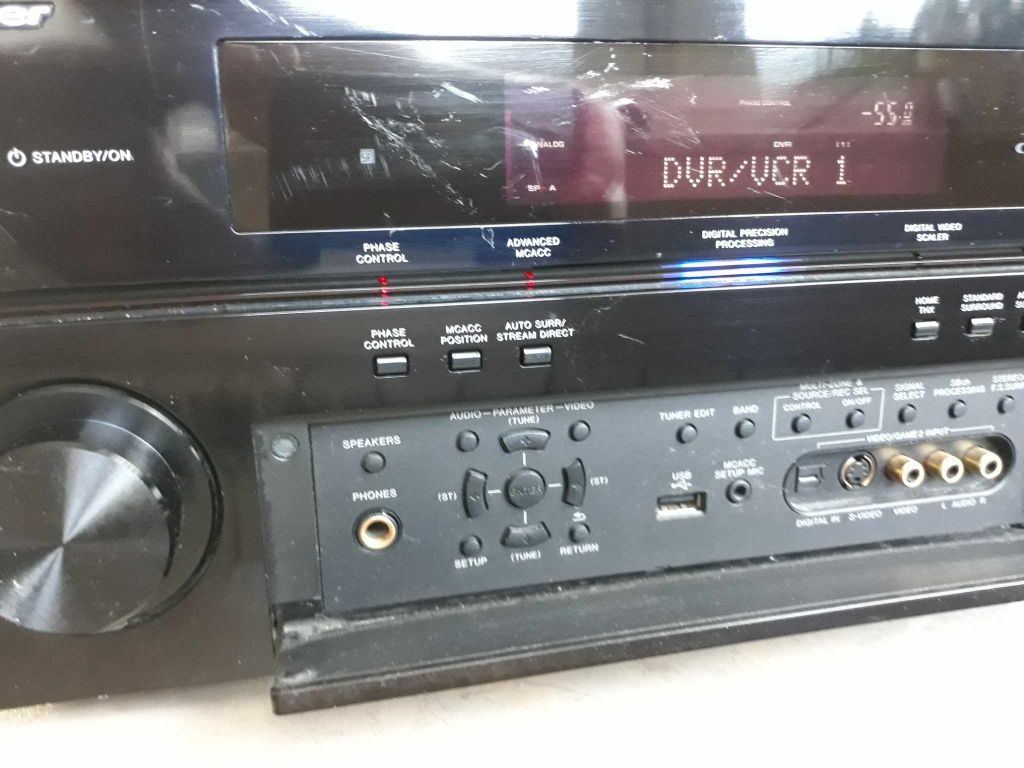 Amplituner Pioneer VSX-LX60