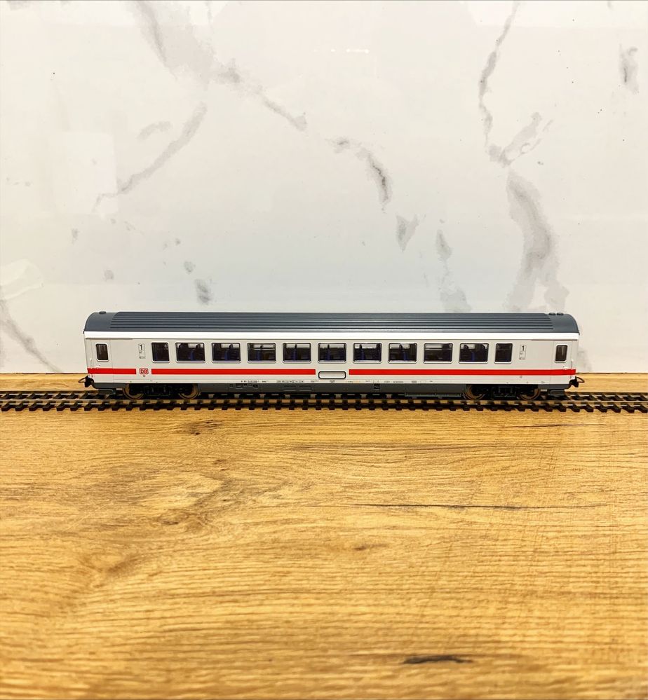 Wagon 1 klasa DB Piko skala H0 nie PKP