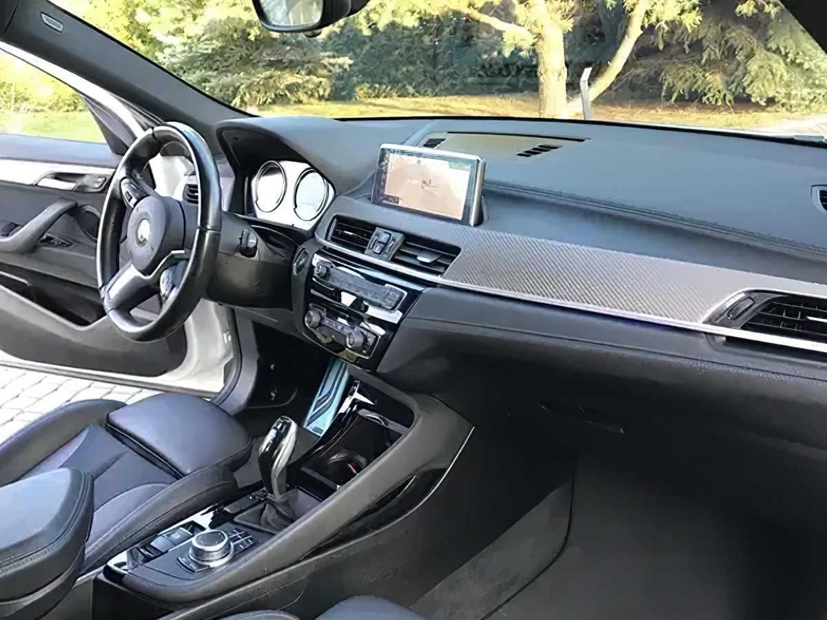 2020   BMW      X2