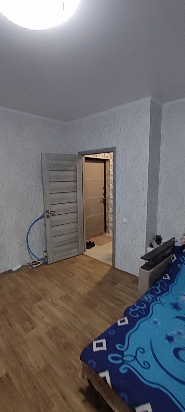 Срочно! Продам однокомнатную квартиру в ЖК Озерки.