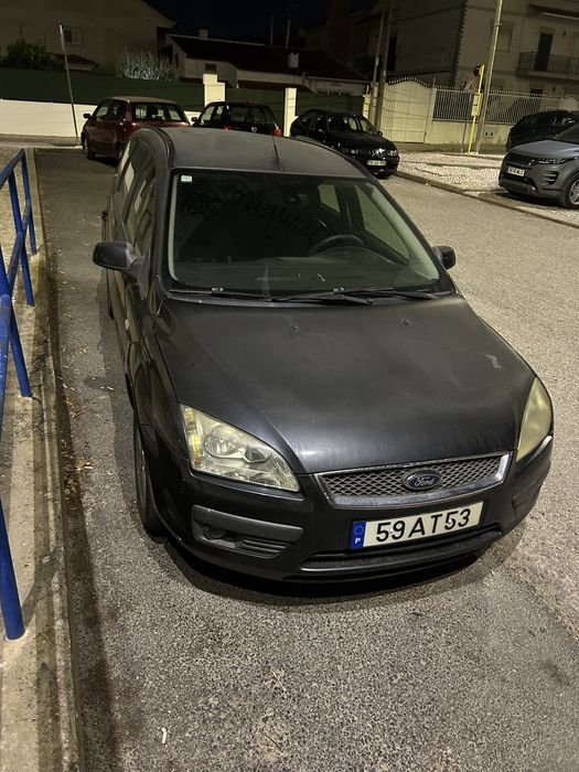 Carro ford focus