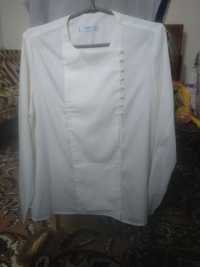Женская блузка фирмы MANGO, размер S