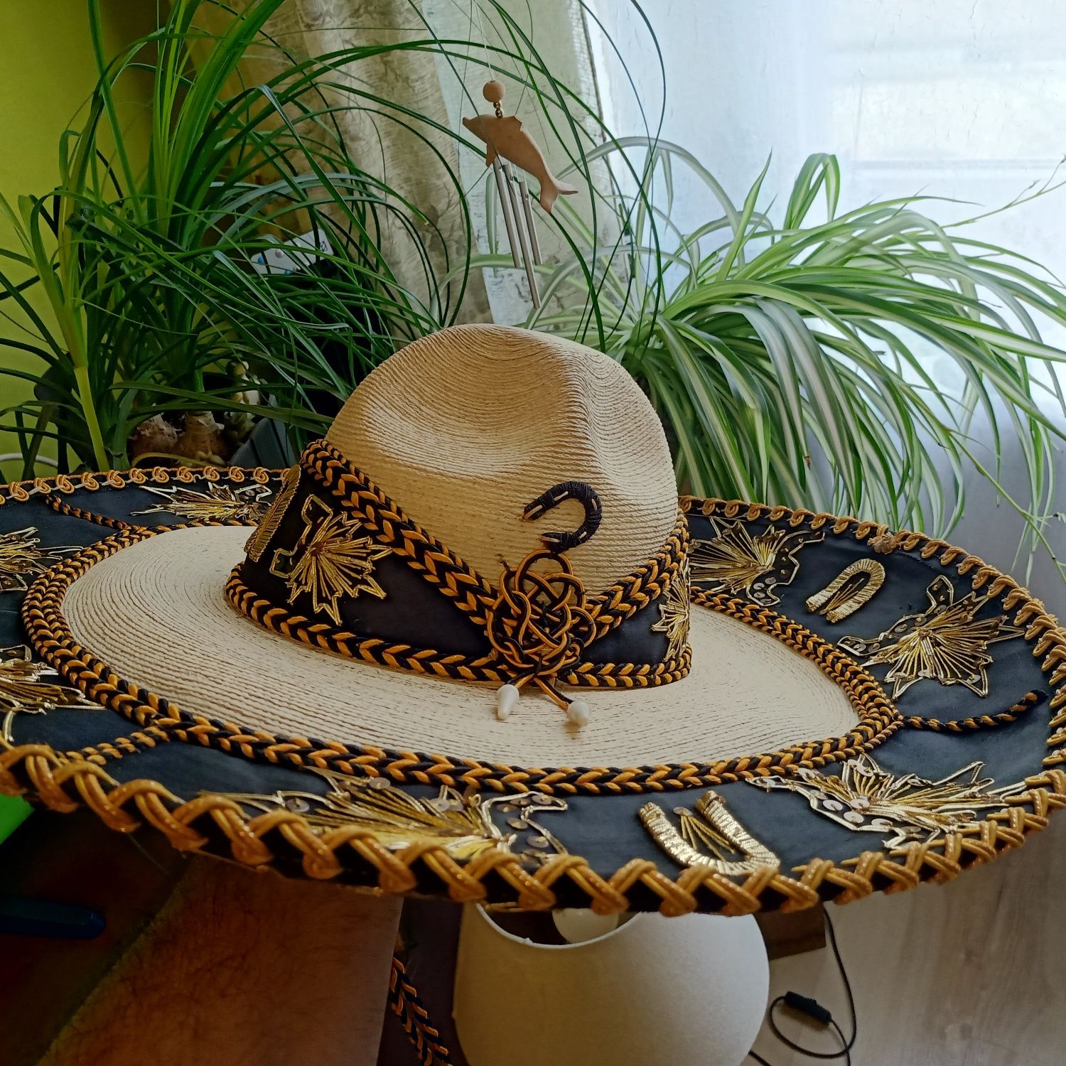 Vintage ozdobne sombrero marki Calidad.