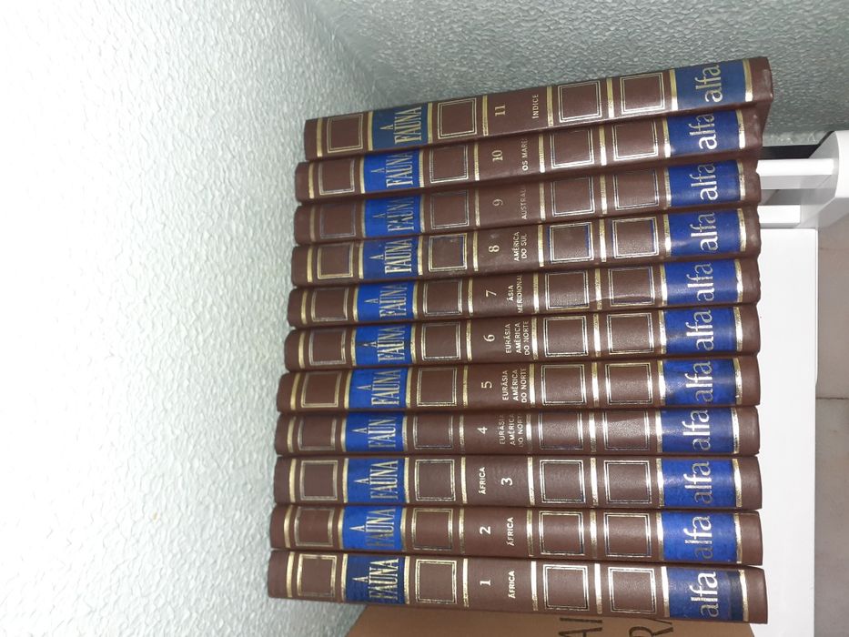 Enciclopédia 11 volumes "A Fauna_ vidas e costumes"
