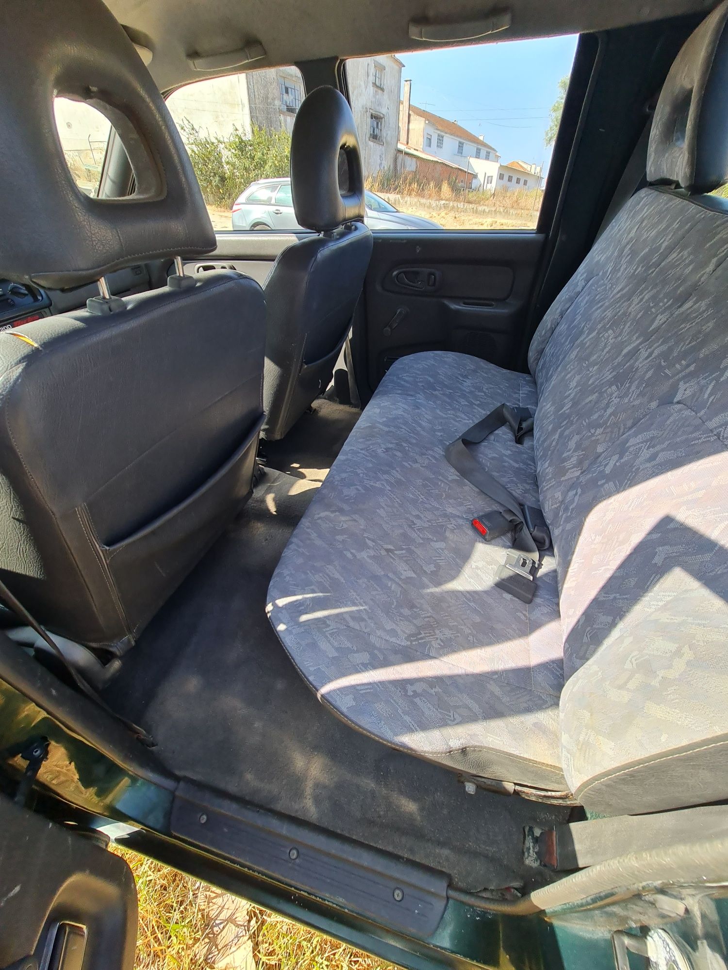 Mitsubishi L 200 2.5 Td de 2001