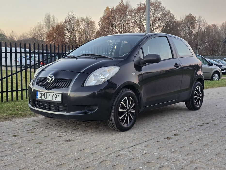 Toyota Yaris 1.0 benzyna/ LPG, 2006r, sprawny, długie OC, alufelgi