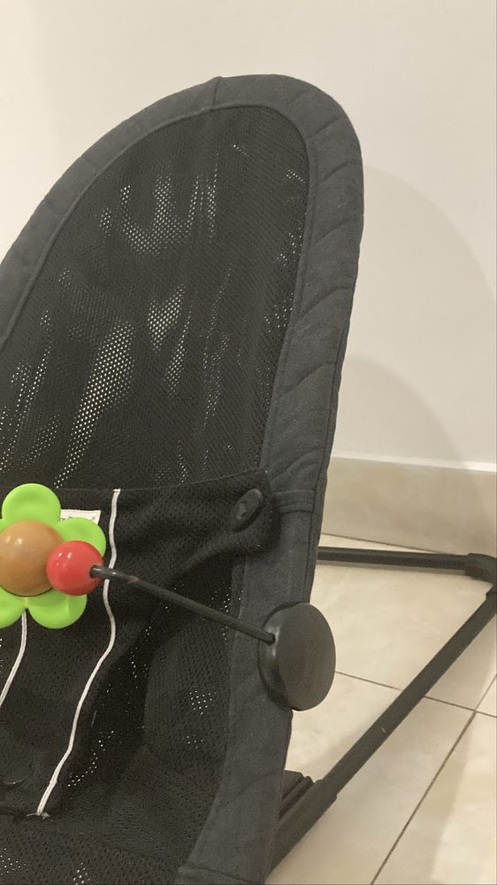 Esperguiçadeira de bébé da BabyBjorn