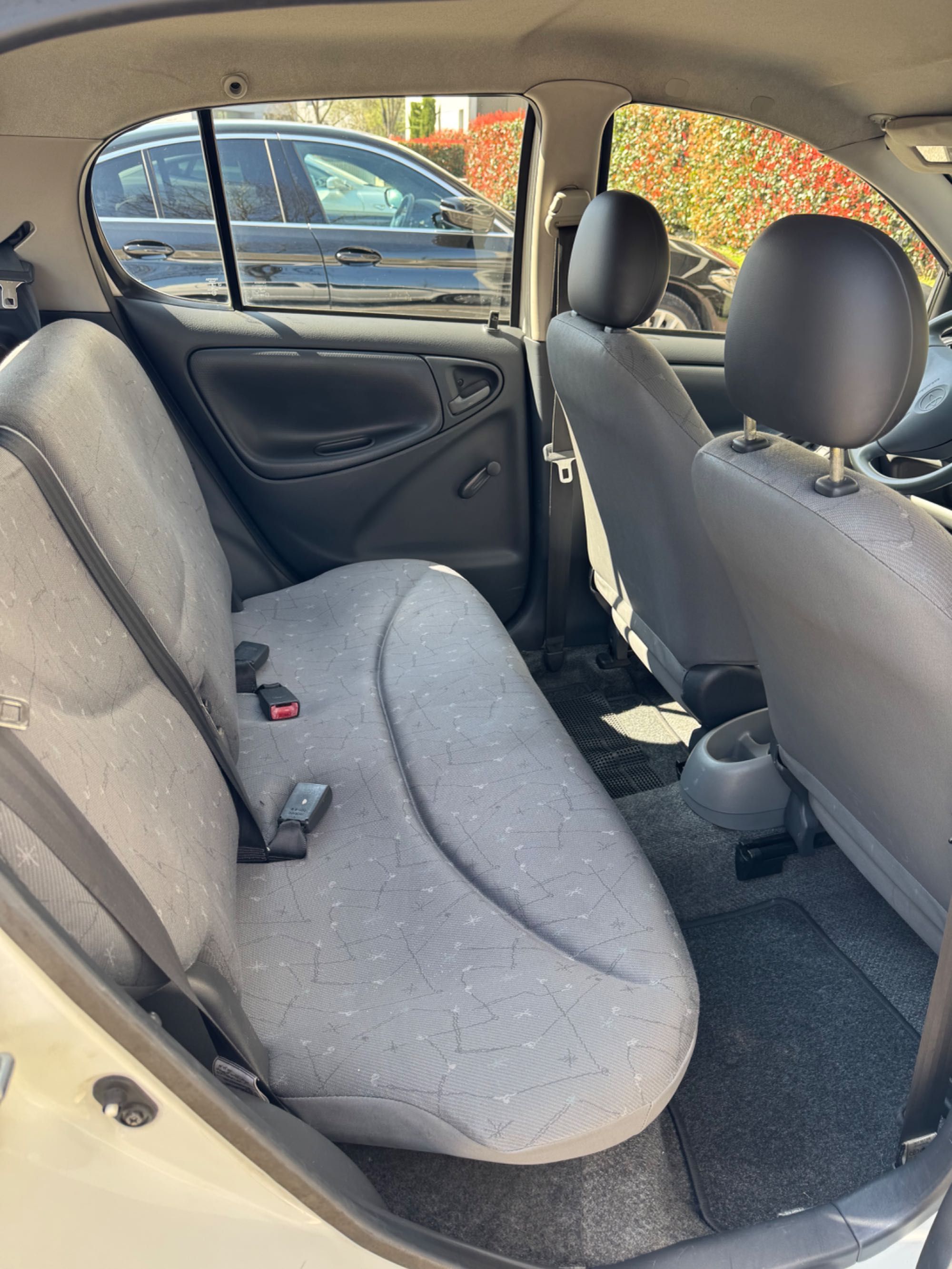 Toyota Yaris Gasolina 1999