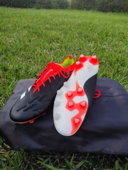 Chuteiras Adidas Predator Elite AG