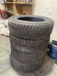 Продам комплект колёс Pirelli 185/60r15