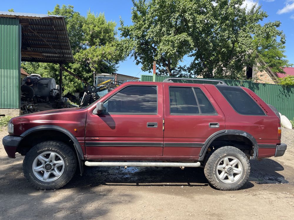 Opel Frontera A 1997 рік