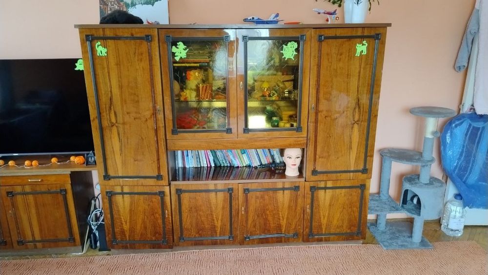 Комплект меблів у вітальню, стінка у вітальню