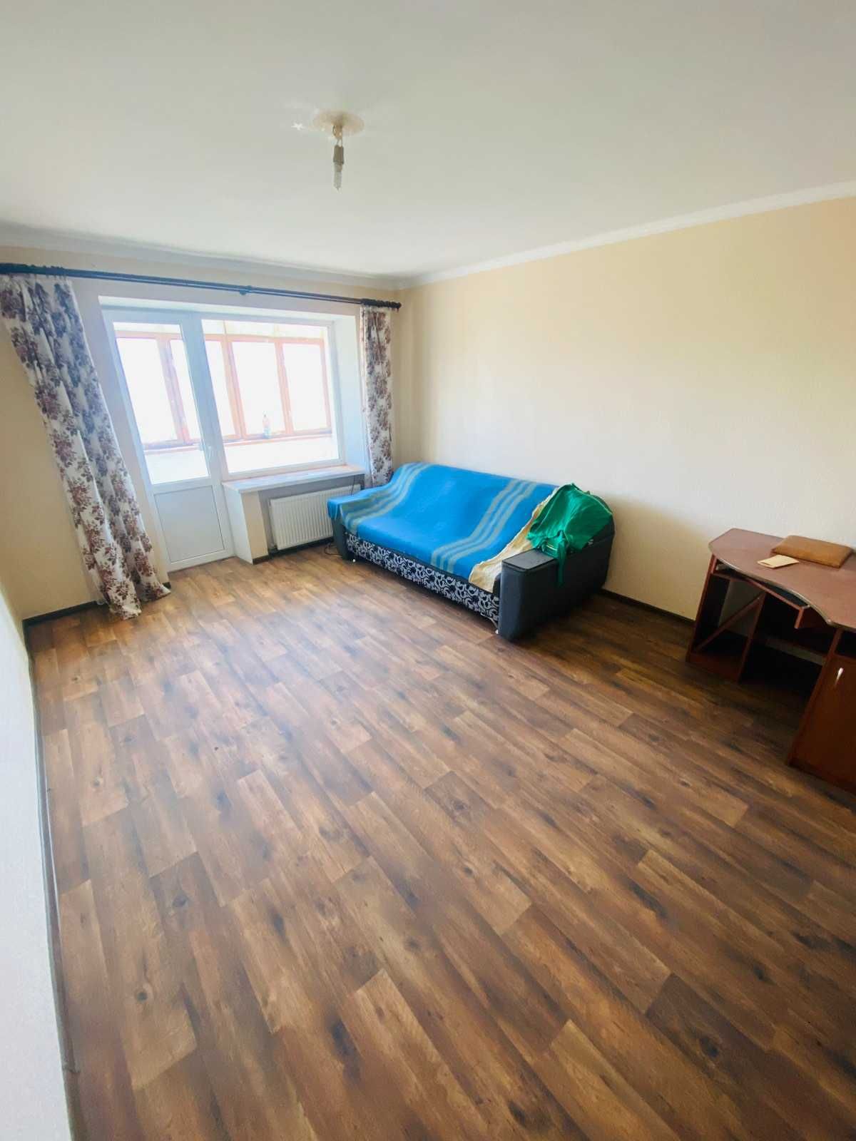 1 кімн. квартира в хорошому буд., кімната з нішею, 37кв.м. Ковалівка
