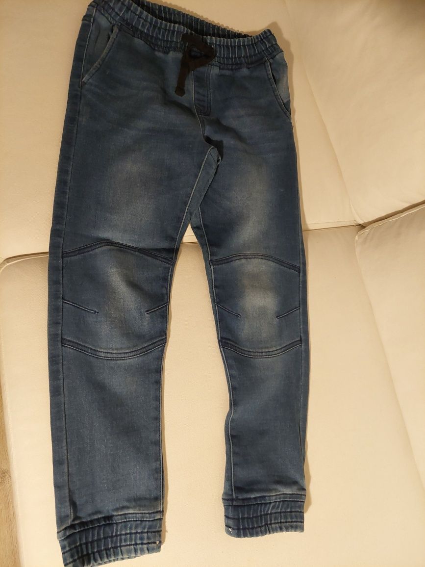 Spodnie jeans z lycrą jogery roz. 146