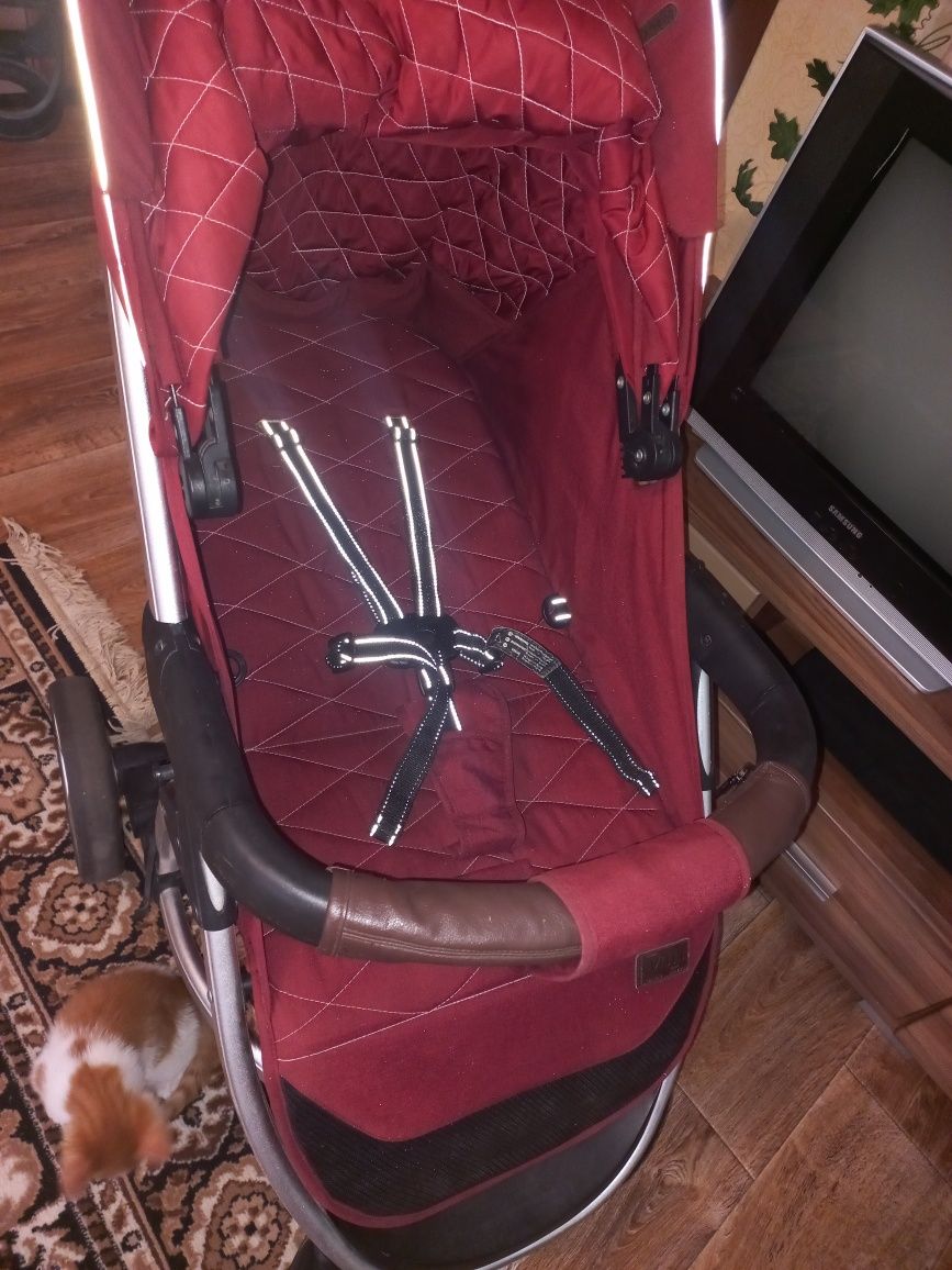Прогулочная коляска Carrello Vista