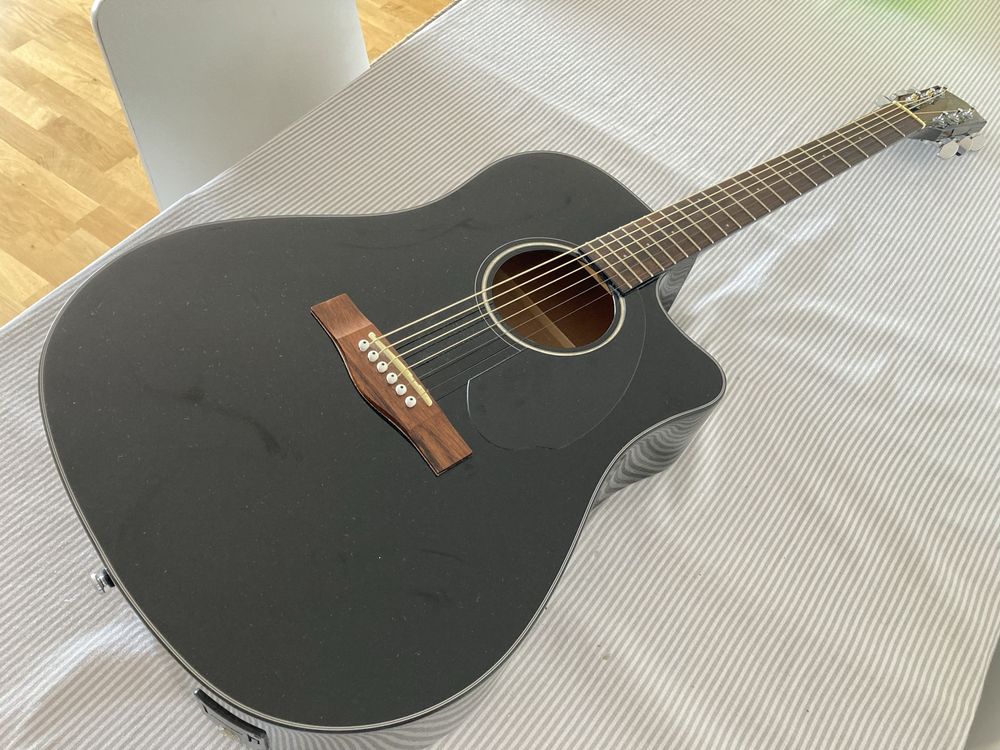 Fender CD60-SCE guitarra acústica