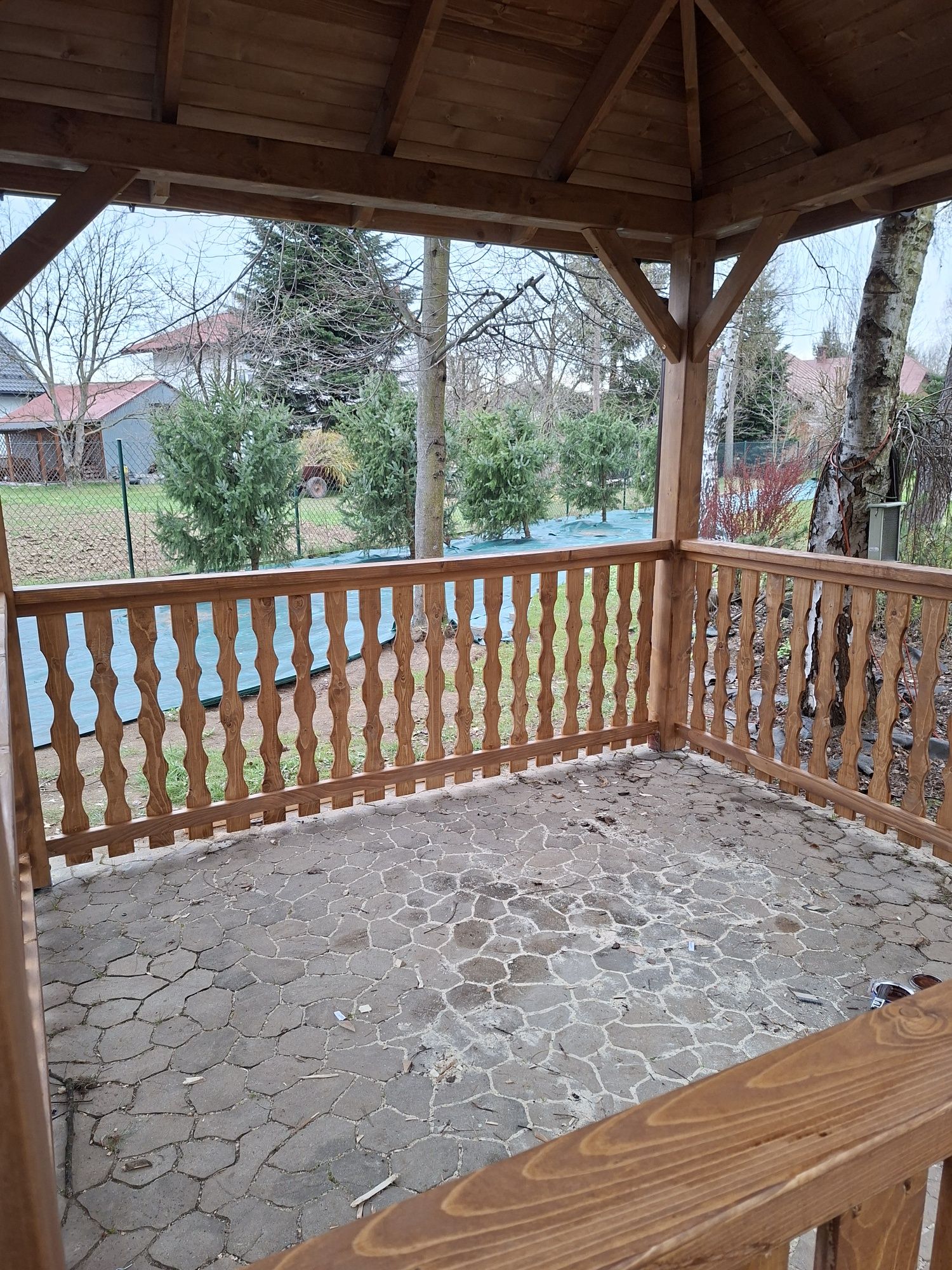 Altanki/ Zadaszenia/ Wiaty garażowe