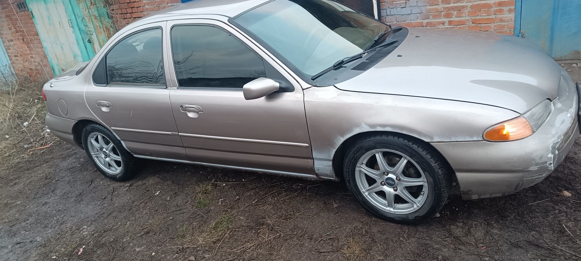 Ford Contour ( Mondeo)