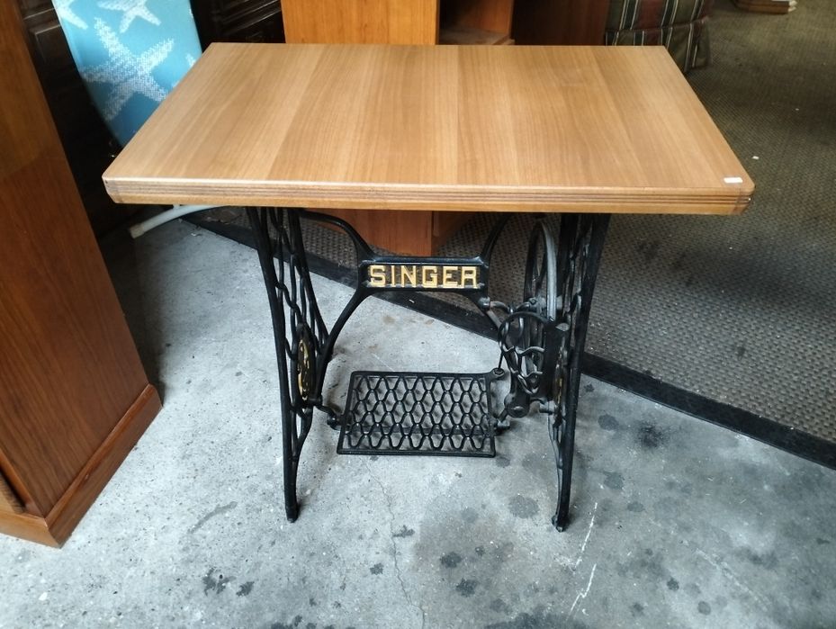 Pè de máquina de costura