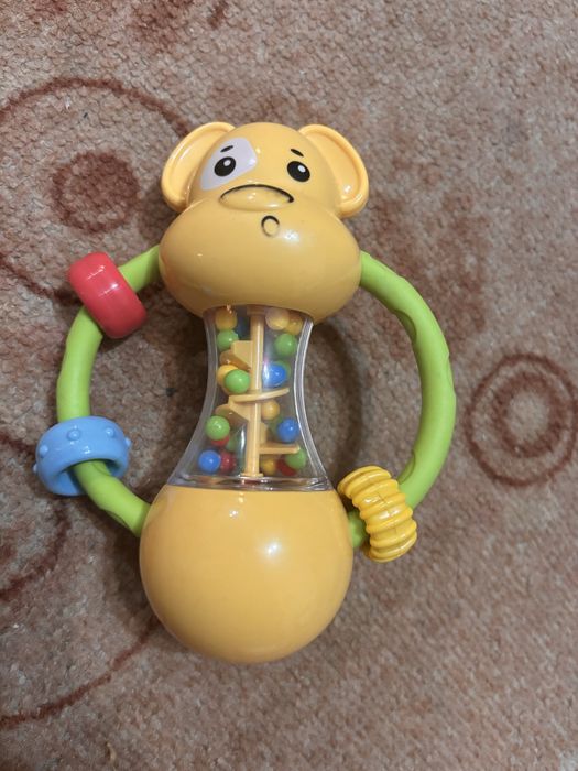 Дитячі іграшки ,брязгальца,гризунці ,музичні