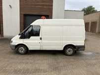 Samochód ciężarowy Ford Transit Blaszak