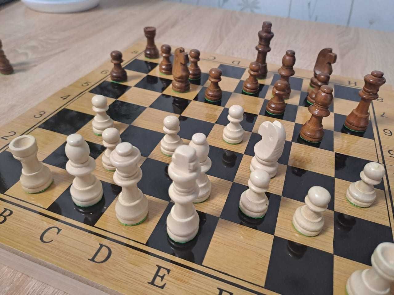 Продам шахи 29 см на 29 см
