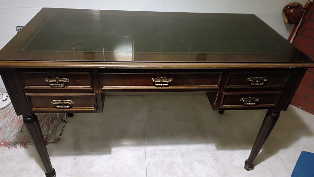 Conjunto escritório clássico