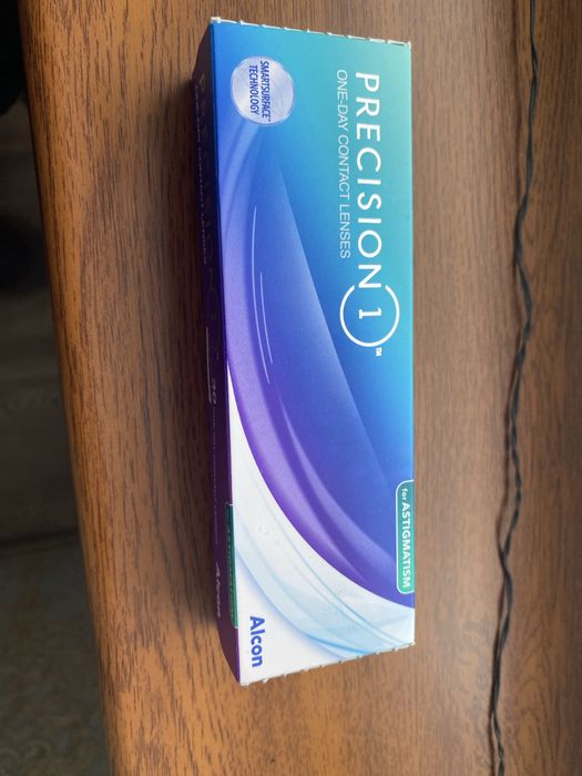 Контактні лінзи Precision Alcon торичні, астегматичні -1.75