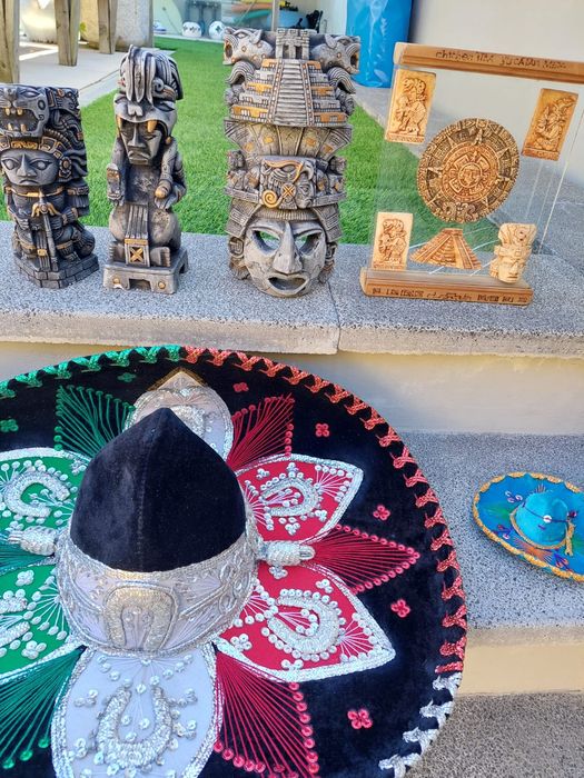 Coleção de Artigos Artesanais Mexicanos — Peças Únicas!