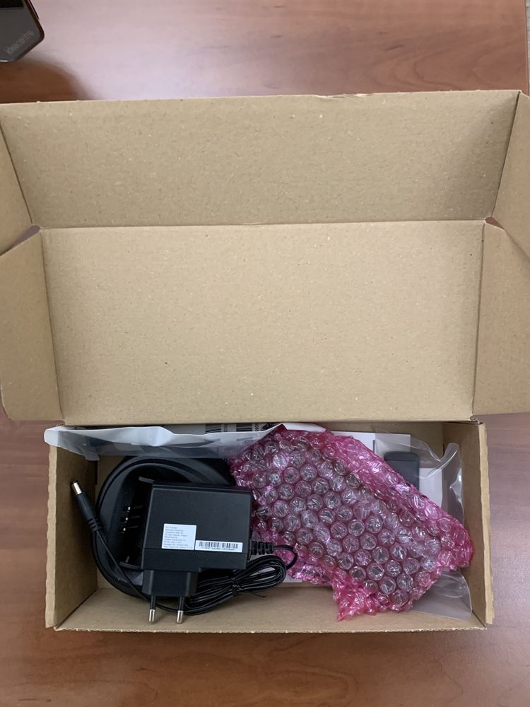 Професійна портативна рація Motorola DP 1400 (Mototrbo)