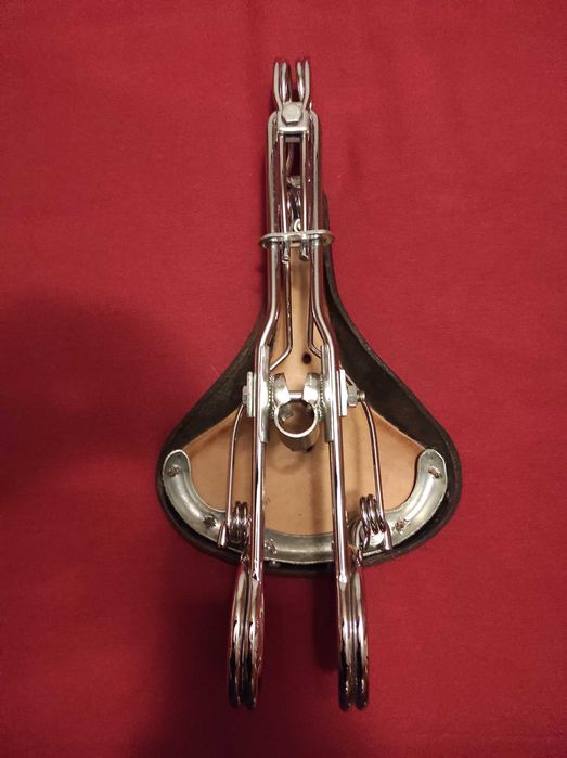 Selim Tabor Mola Longa para Bicicleta