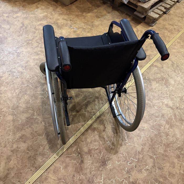 Кресло инвалидное