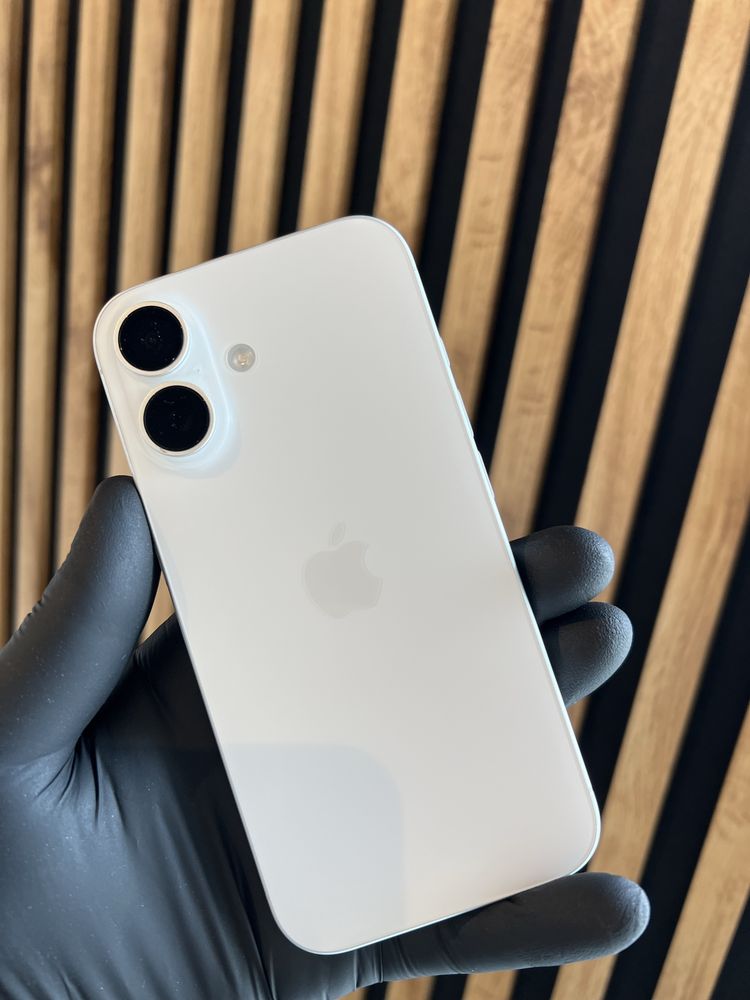 Jak Nowy | IPHONE 16 | 256GB| Bat 100%