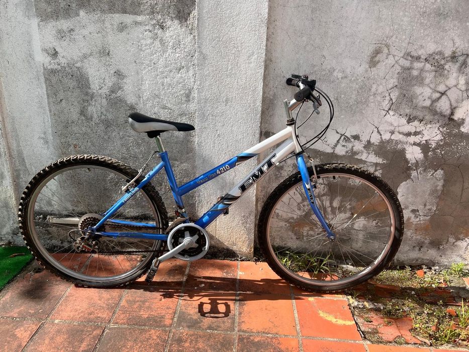 Bicicleta adulto EMT com mudanças