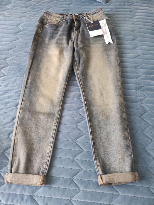Jeansy denim M. Sara