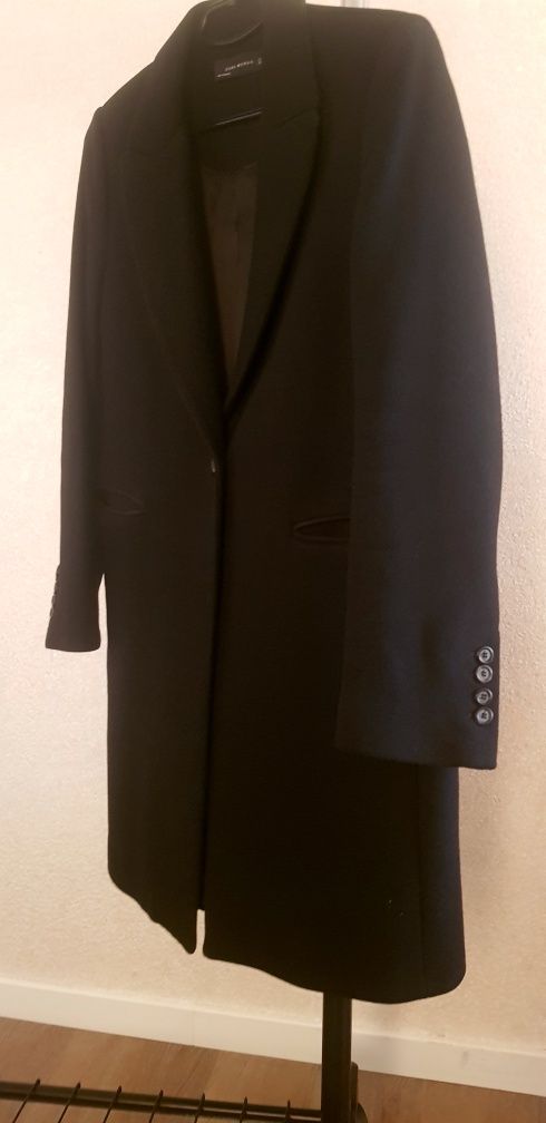 Шерстяное пальто Zara