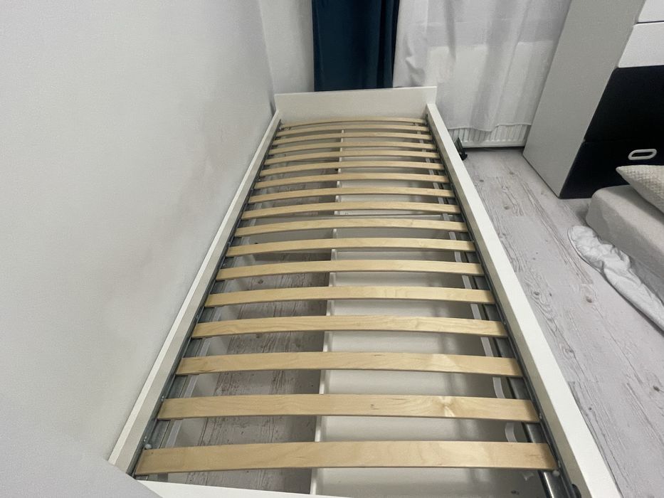 Ikea łozko jedno osobowe 90x200