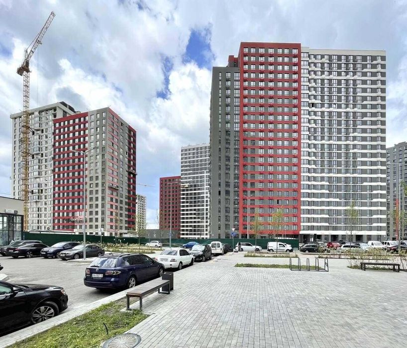 Продам 1к квартиру в ЖК Варшавський 3 Вид у двір