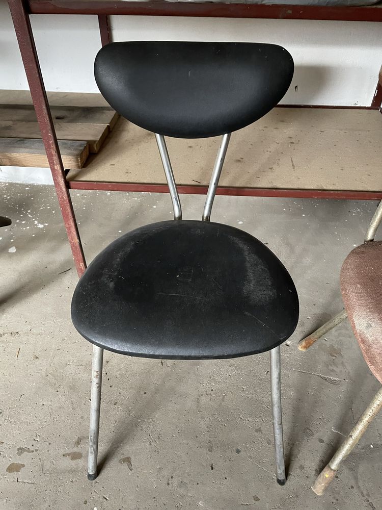 2 krzesla PRL seduszko halas