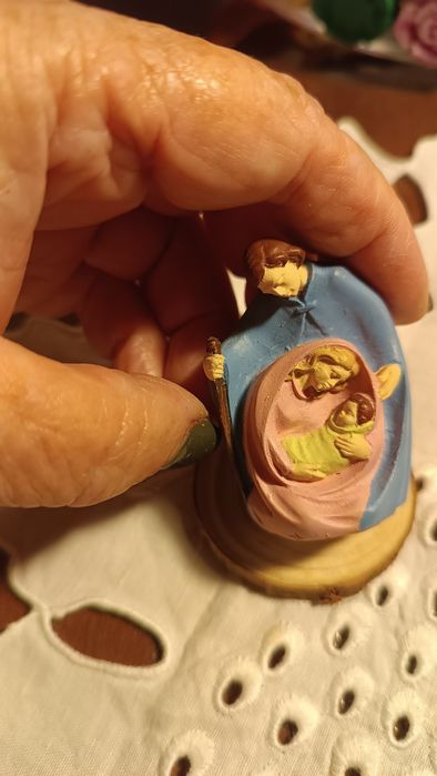 Presépios miniatura pintados à mão