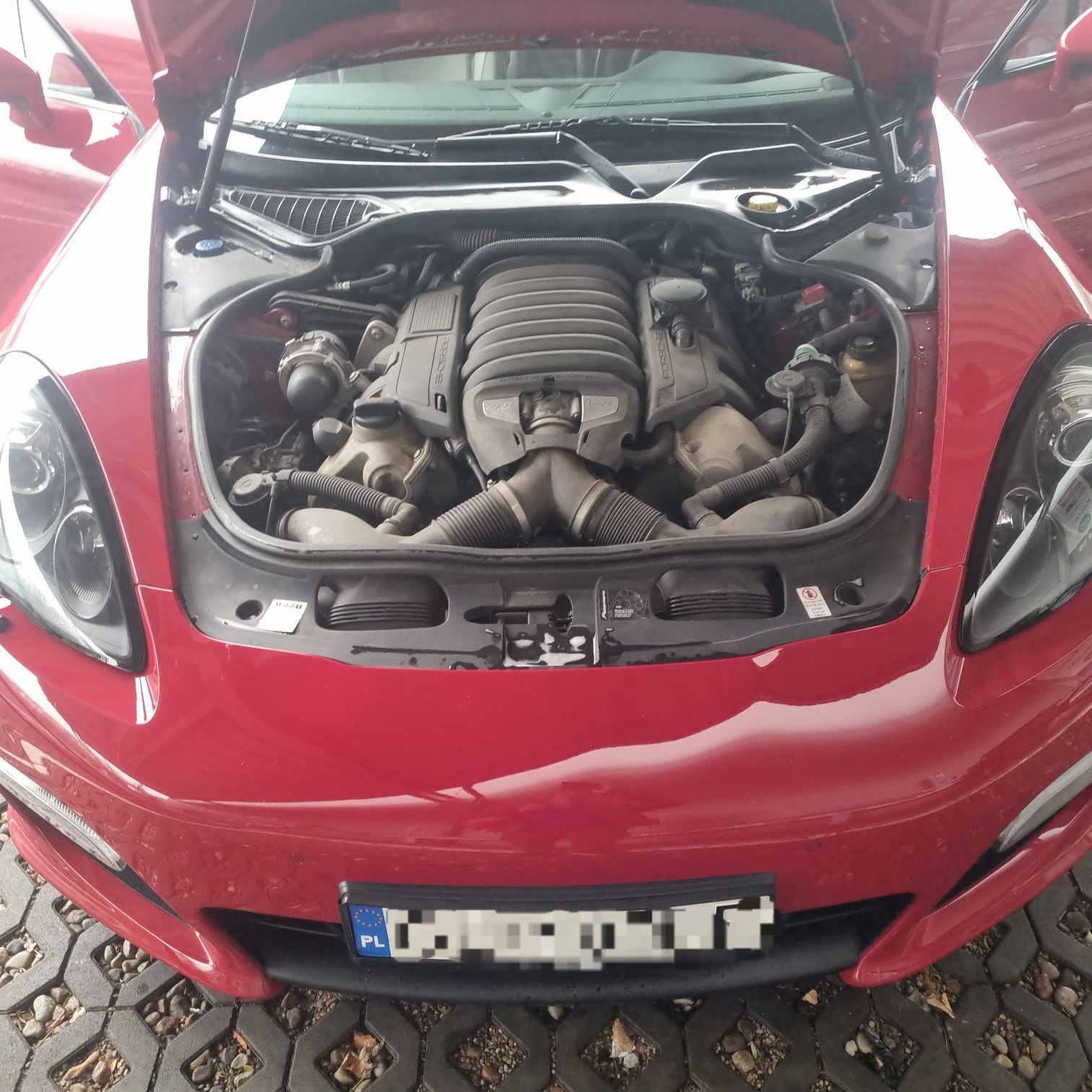 Porsche Panamera GTS PDK