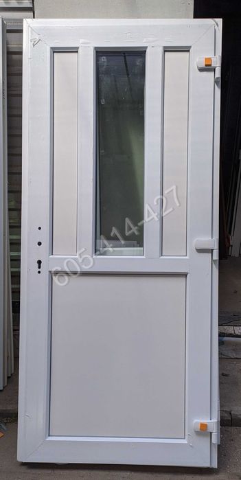Drzwi PCV sklepowe zewnętrzne 90x210 białe OD RĘKI transport
