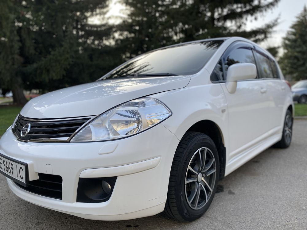 Nissan Tiida 1 власник