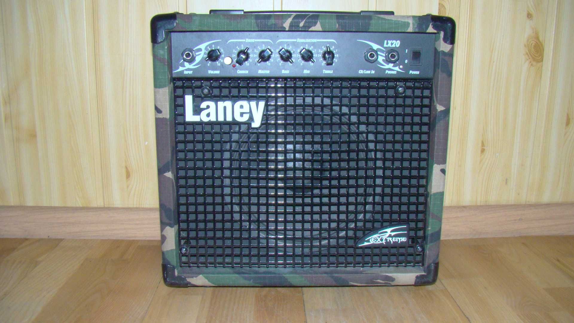 wzmacniacz do gitary elektrycznej-Laney lx20 moro