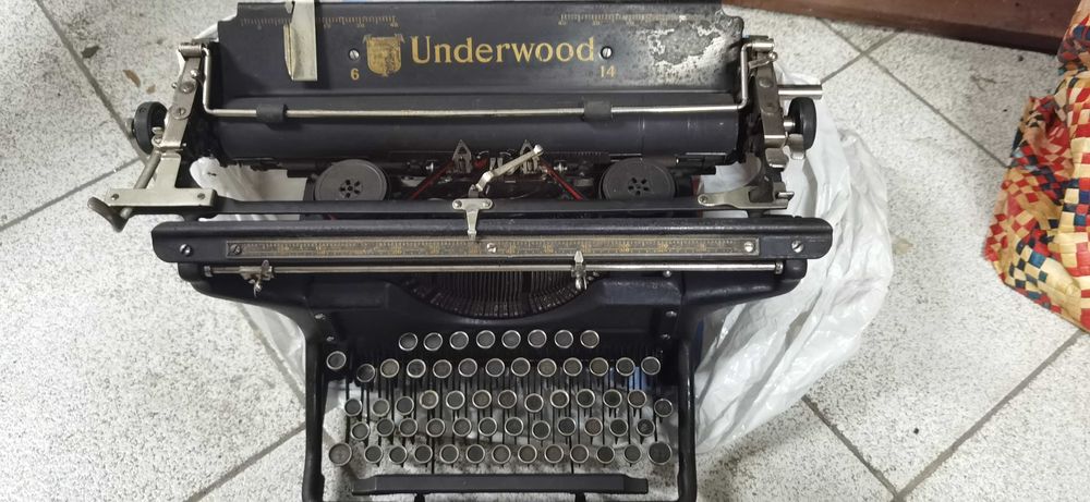 Máquina Underwood 14