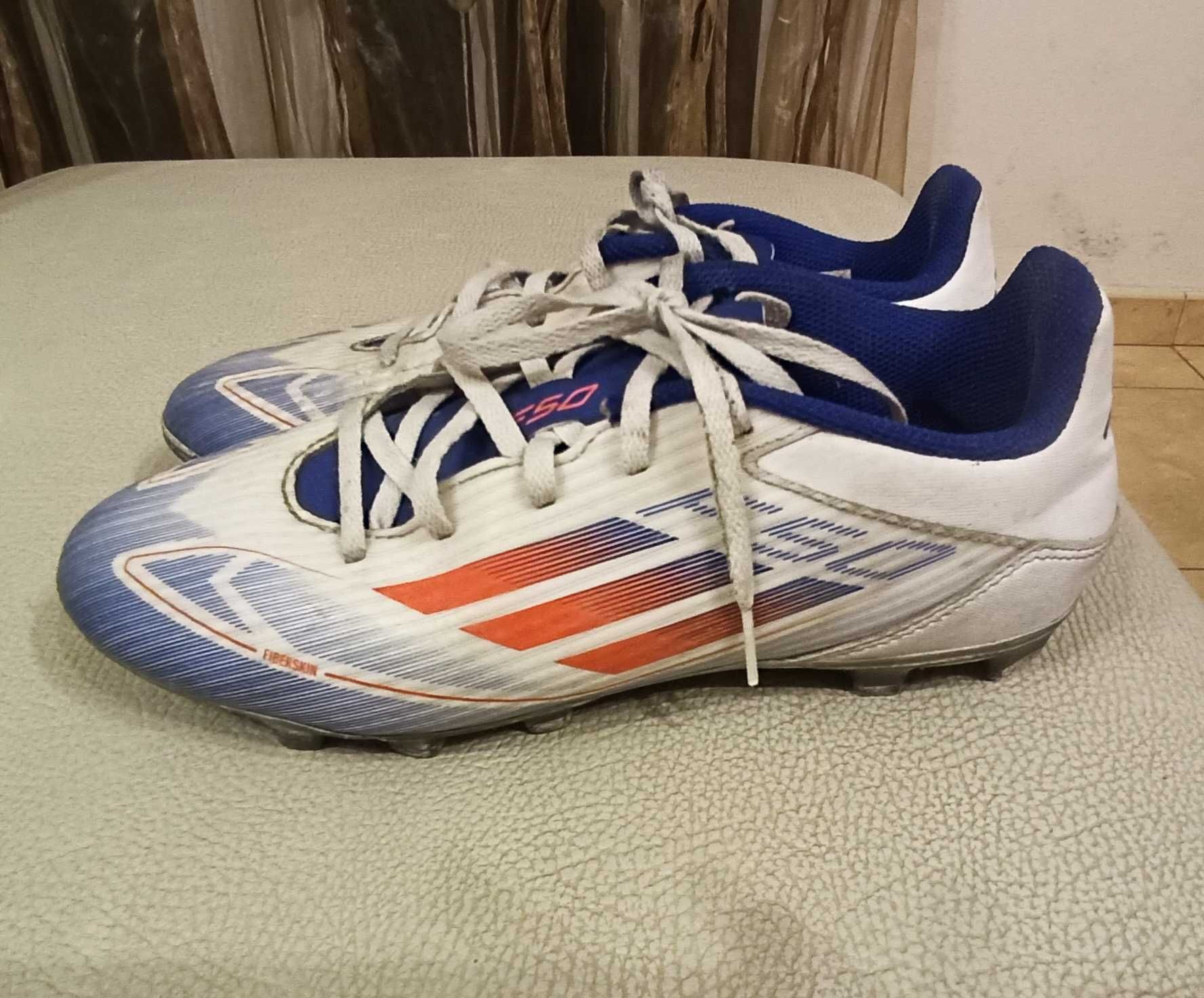 Chuteiras Adidas