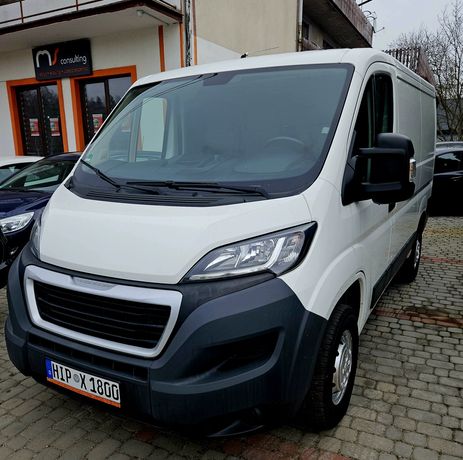 Peugeot Boxer 2.0 Diesel. 3 osoby Polecam!