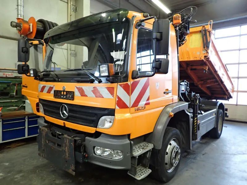 Mercedes-Benz Atego 1623 4x4 // 2005r // Meiller + Hiab 088